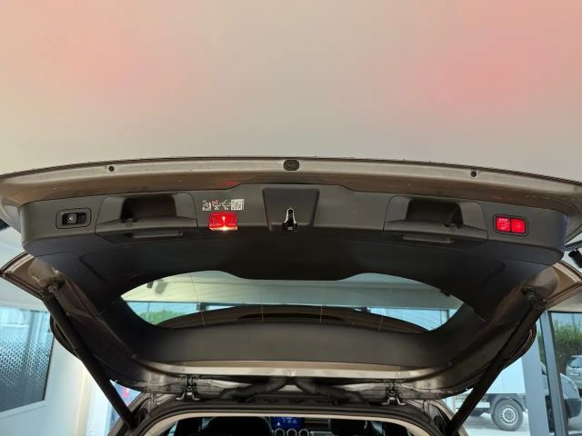 Mercedes-Benz GLB 180 GLB 180 d