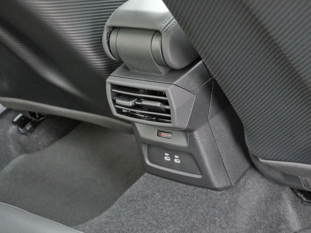 Audi RS3 Quattro S-Tronic Sedan