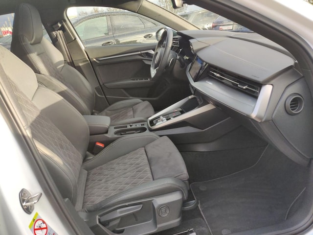 Audi S3 Quattro S-Tronic Sedan