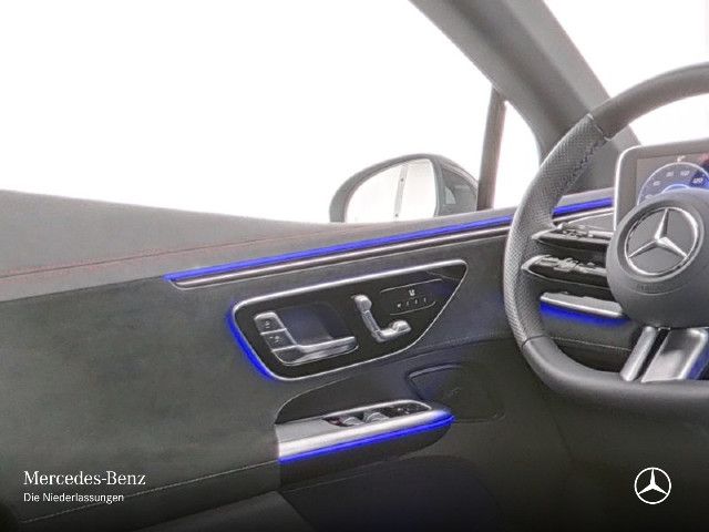 Mercedes-Benz EQE 300 Sedan