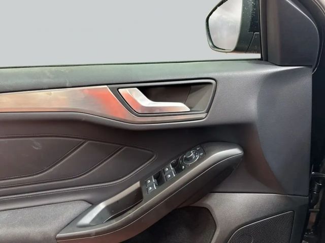 Ford Focus 1.5 EcoBlue Titanium Wagon