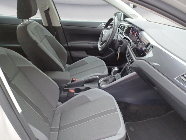 Volkswagen Polo 1.0 TSI DSG Style