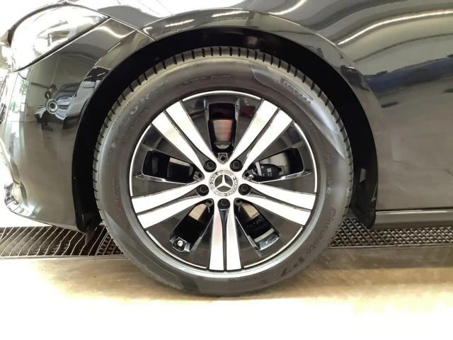 Mercedes-Benz C 180 AVANTGARDE Estate