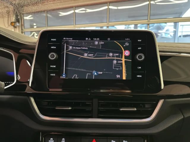 Volkswagen T-Roc 1.5 TSI DSG R-Line