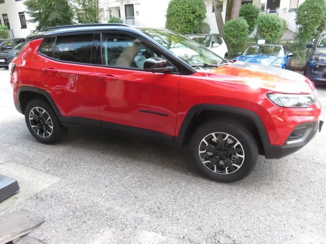 Jeep Compass 4x4 Hybrid