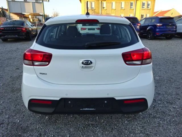 Kia Rio Edition 7