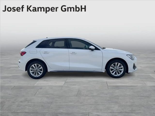 Audi A3 30 TFSI Sedan