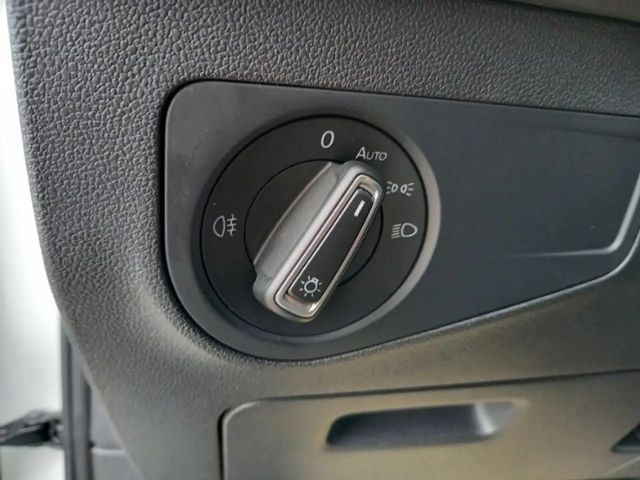 Volkswagen Tiguan Basis