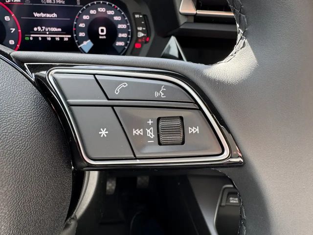 Audi A3 30 TFSI Sedan