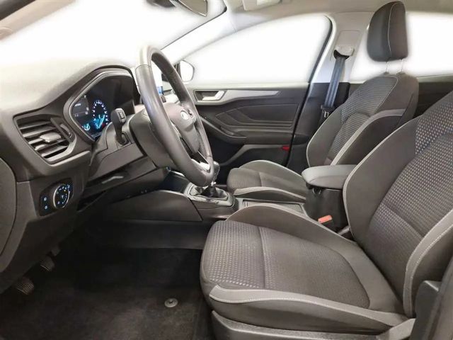 Ford Focus Cool & Connect EcoBoost