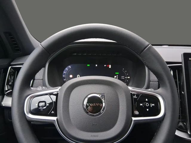 Volvo XC90 AWD Plus T8