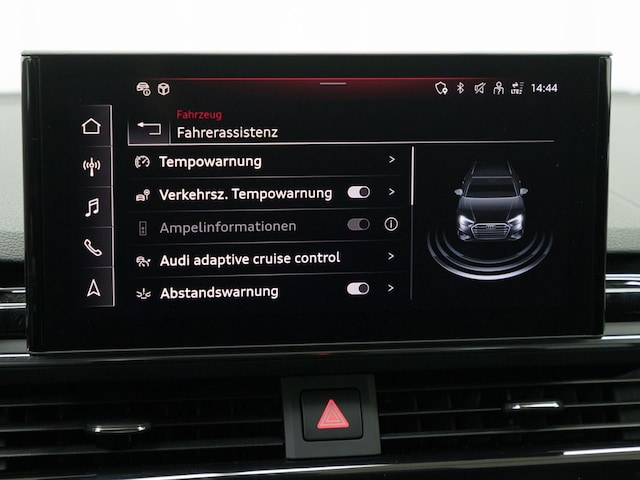 Audi A4 40 TFSI Avant Quattro S-Line S-Tronic