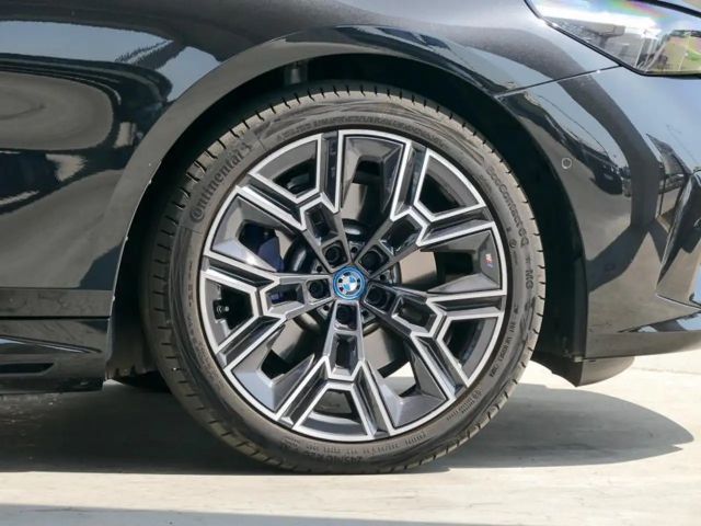 BMW 530 530e M-Sport Touring