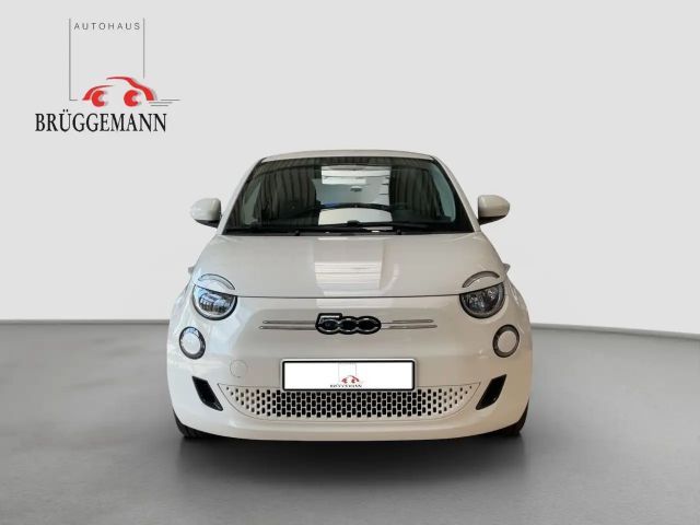 Fiat 500e + Ganzjahresreifen