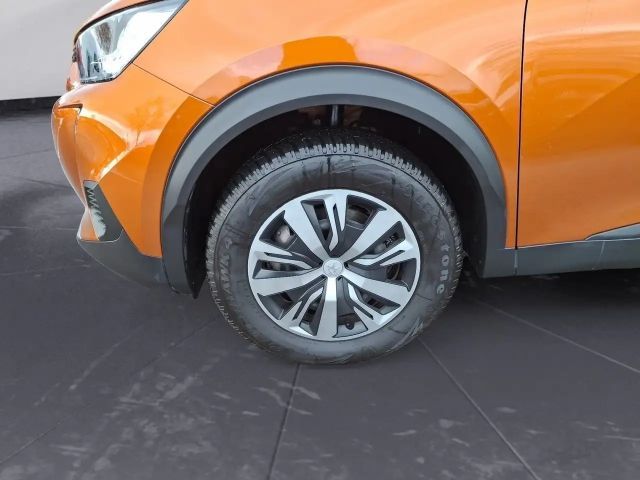 Peugeot E-2008 Active Pack