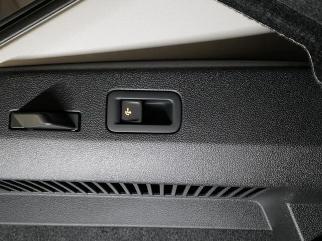 Volkswagen T-Roc 1.5 eTSI DSG Trendline