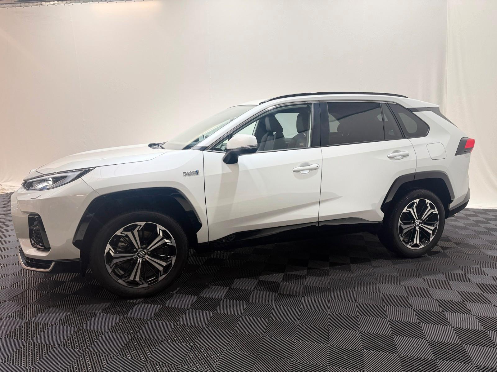 Suzuki Across Comfort E-Four Hybrid