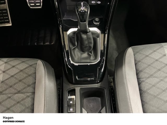 Volkswagen T-Roc 1.5 TSI DSG R-Line