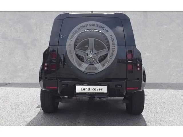 Land Rover Defender 110 D300 Dynamic SE
