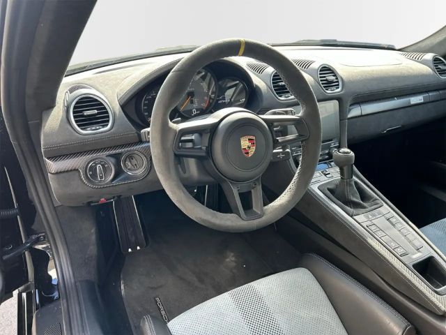 Porsche Cayman 718 Coupé RS