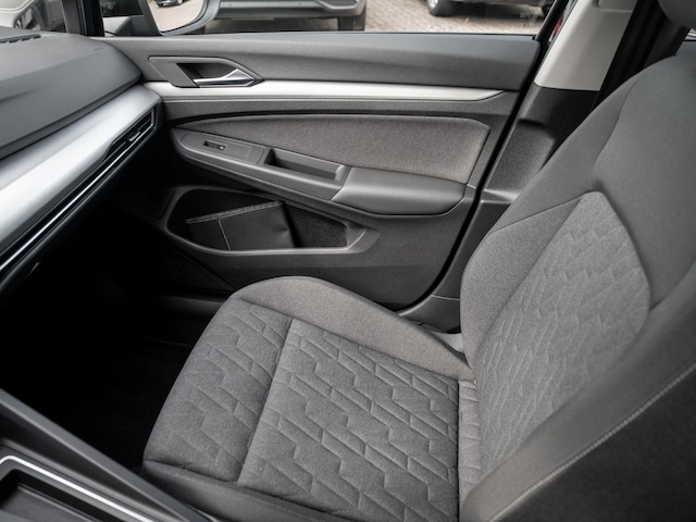 Volkswagen Golf 1.5 eTSI Golf VIII Variant