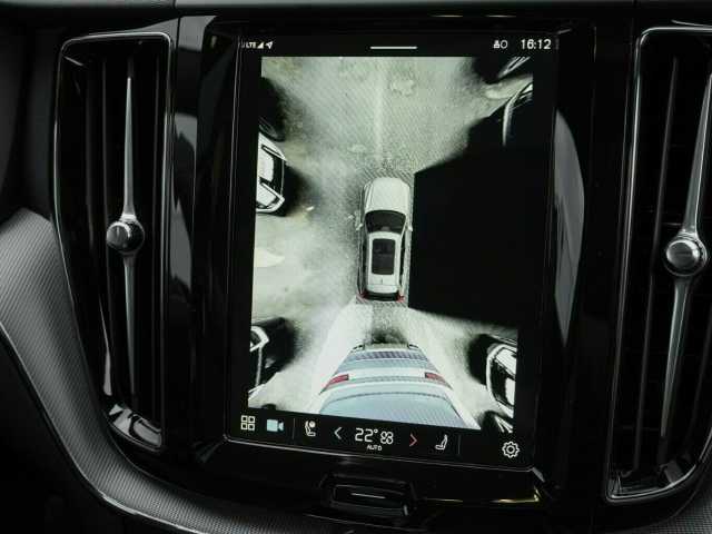 Volvo XC60 Business Dark Plus T6