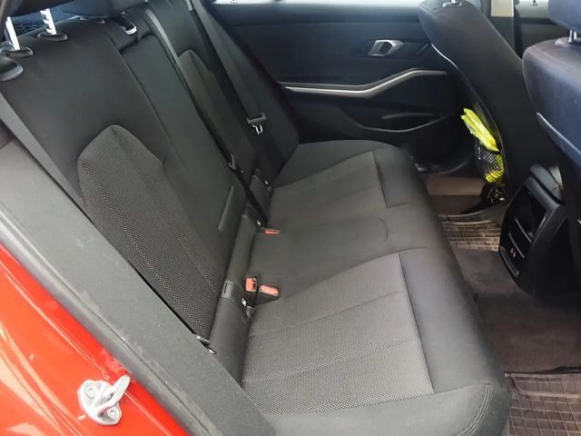 BMW 318 318d Touring