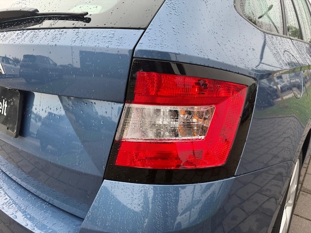 Skoda Fabia 1.0 TSI Active Combi