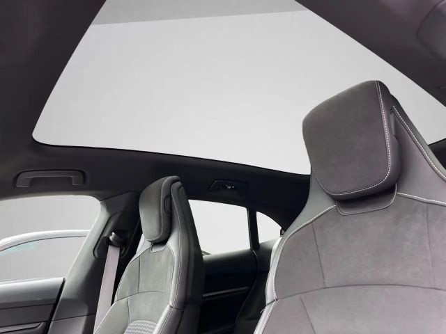 Porsche Taycan 4 Cross Turismo