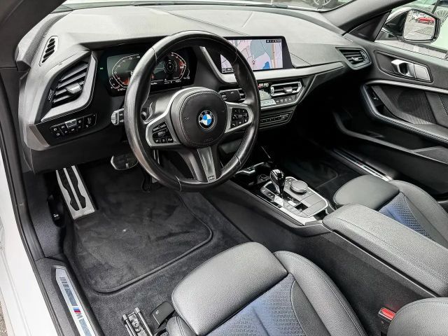 BMW 218 218i Coupé M-Sport