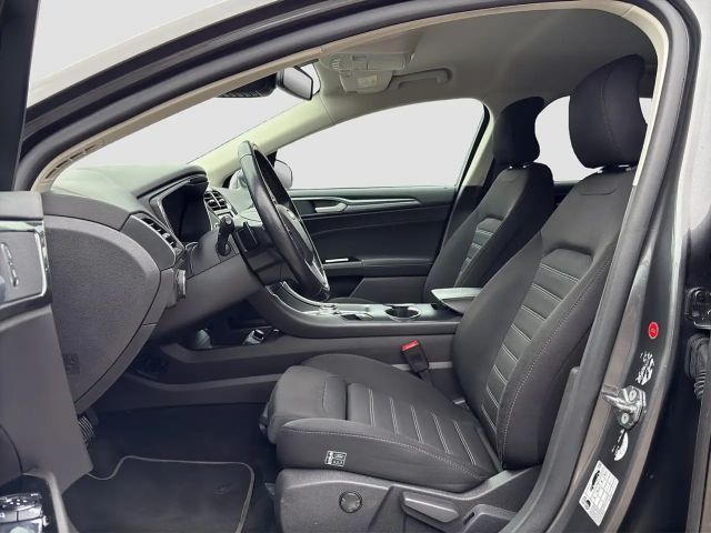 Ford Mondeo Titanium