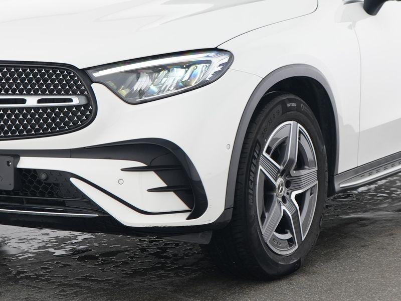 Mercedes-Benz GLC 300 4MATIC AMG Line GLC 300 d