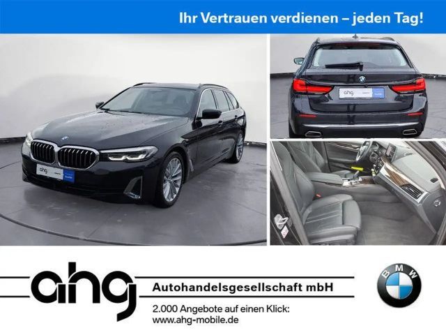 BMW 520 520d Luxury Line Touring xDrive
