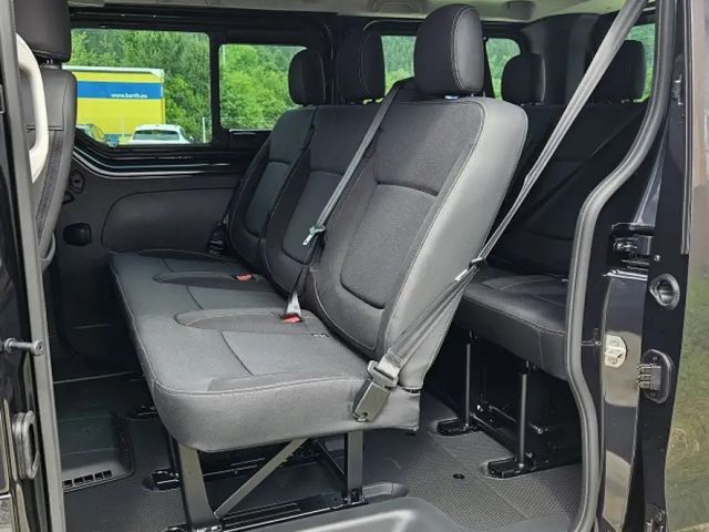 Nissan Primastar 8-zitter Tekna dCi 150