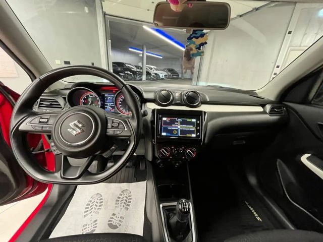 Suzuki Swift AllGrip Hybrid Shine