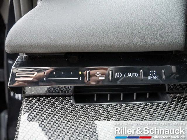 BMW 520 520i M-Sport Sedan