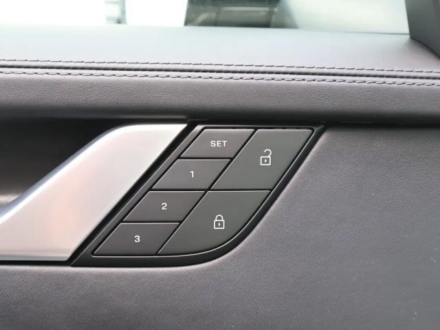 Porsche 992 Cabrio Carrera GTS