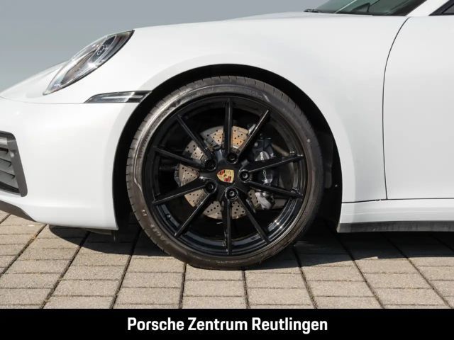 Porsche 992 4 Carrera Coupé