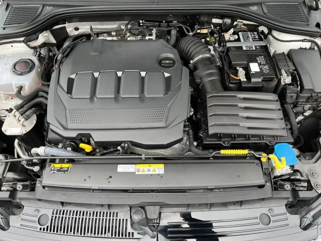 Volkswagen Golf 2.0 TDI DSG Golf VIII