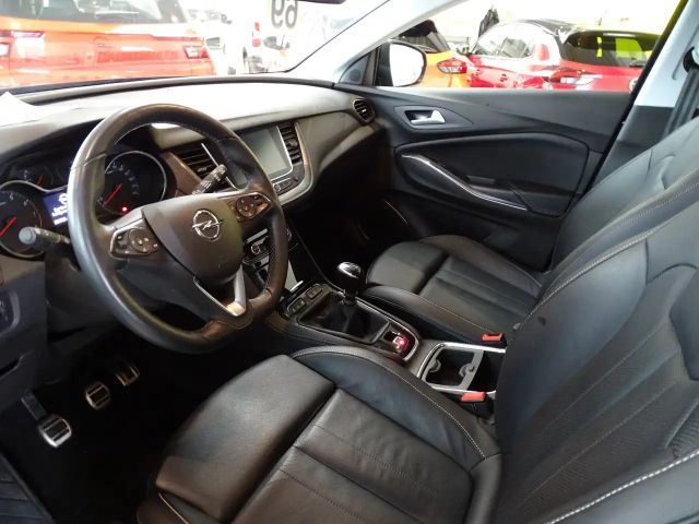 Opel Grandland X 1.2 Turbo Turbo Ultimate
