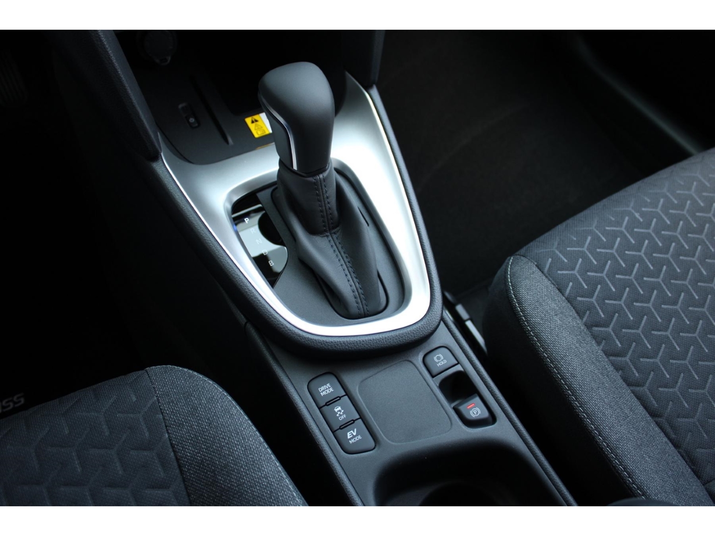 Toyota Yaris Cross 5-deurs Team D