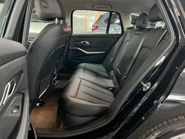 BMW 318 318d Touring