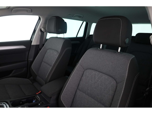 Volkswagen Passat 1.5 TSI Business Variant