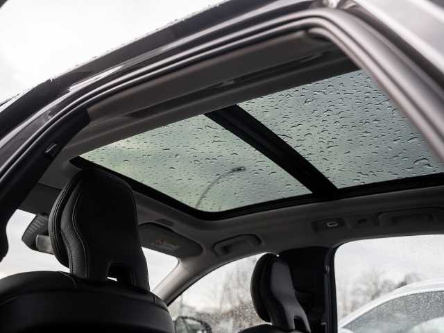 Volvo XC60 AWD Dark Plus T8