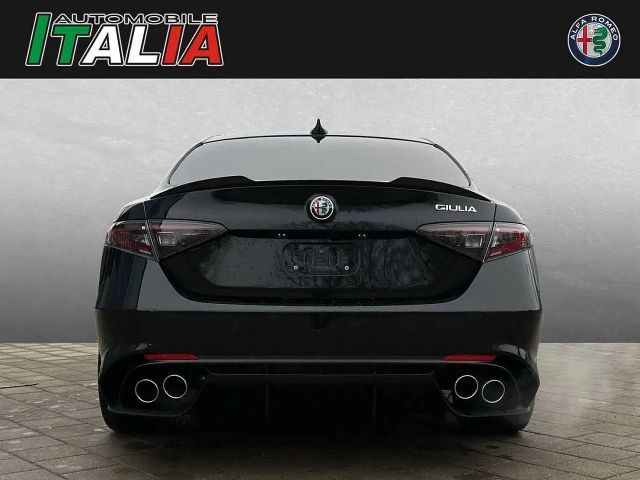 Alfa Romeo Giulia Quadrifoglio