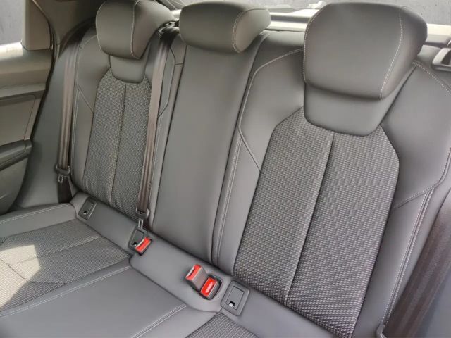 Audi A1 35 TFSI Allstreet S-Tronic