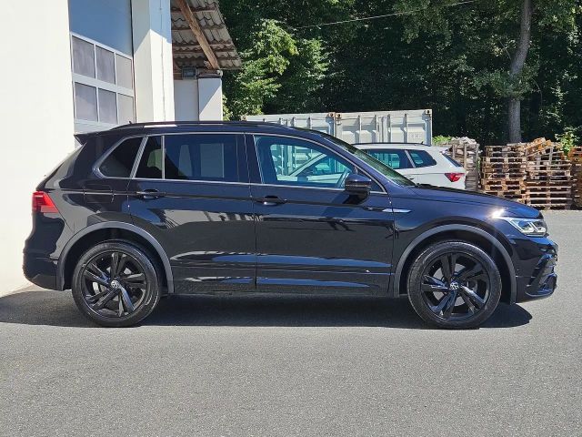 Volkswagen Tiguan DSG IQ.Drive R-Line
