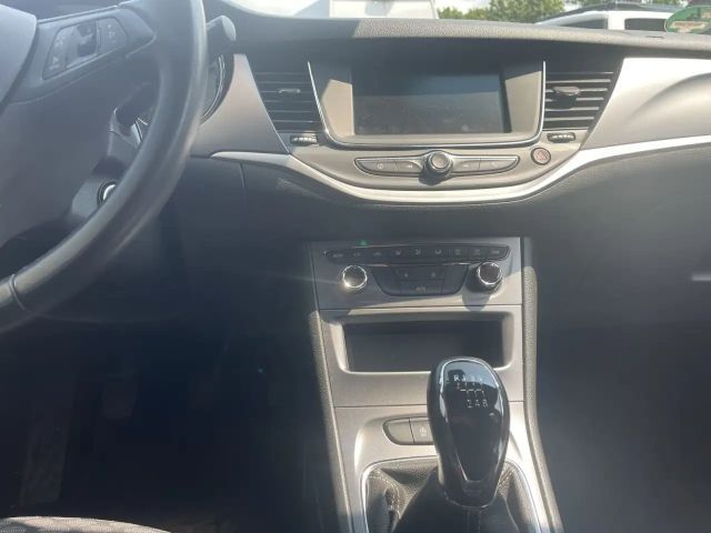 Opel Astra Business Sports Tourer