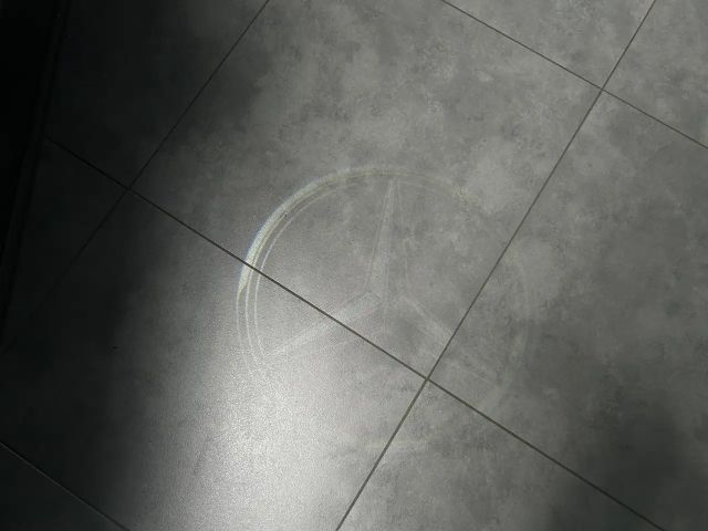 Mercedes-Benz C 200 AVANTGARDE Sedan