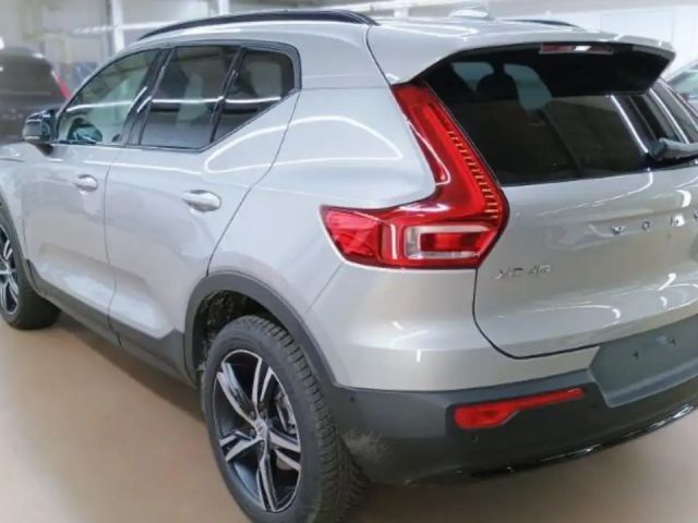 Volvo XC40 Dark
